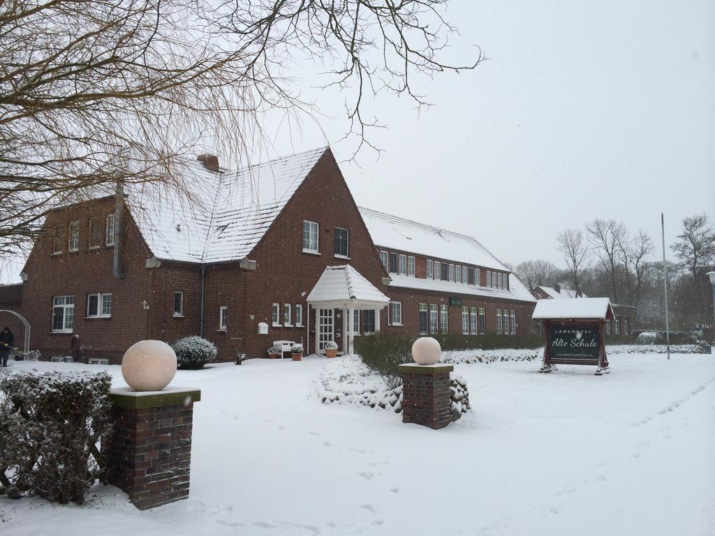 Landhotel Alte Schule - Hotel Garni Schillig Eksteriør billede